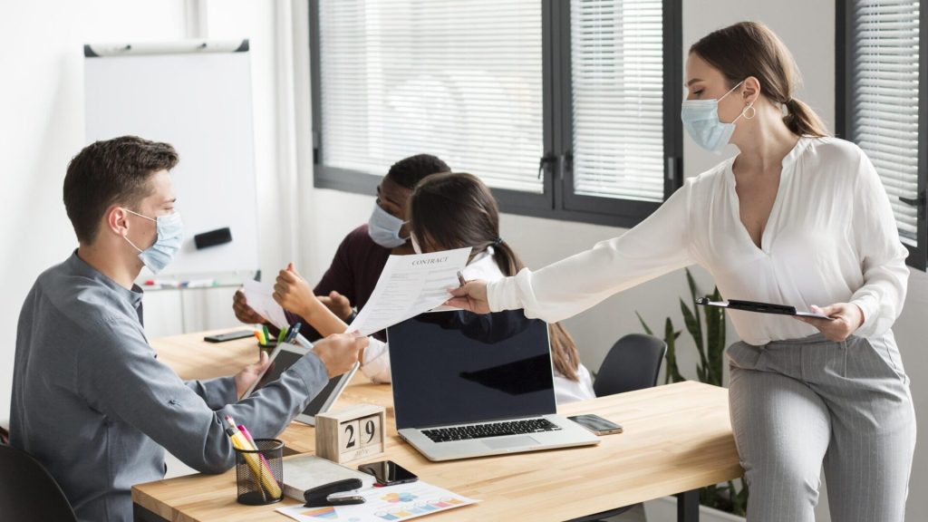 Veja como estruturar um retorno ao trabalho pós pandemia com segurança.